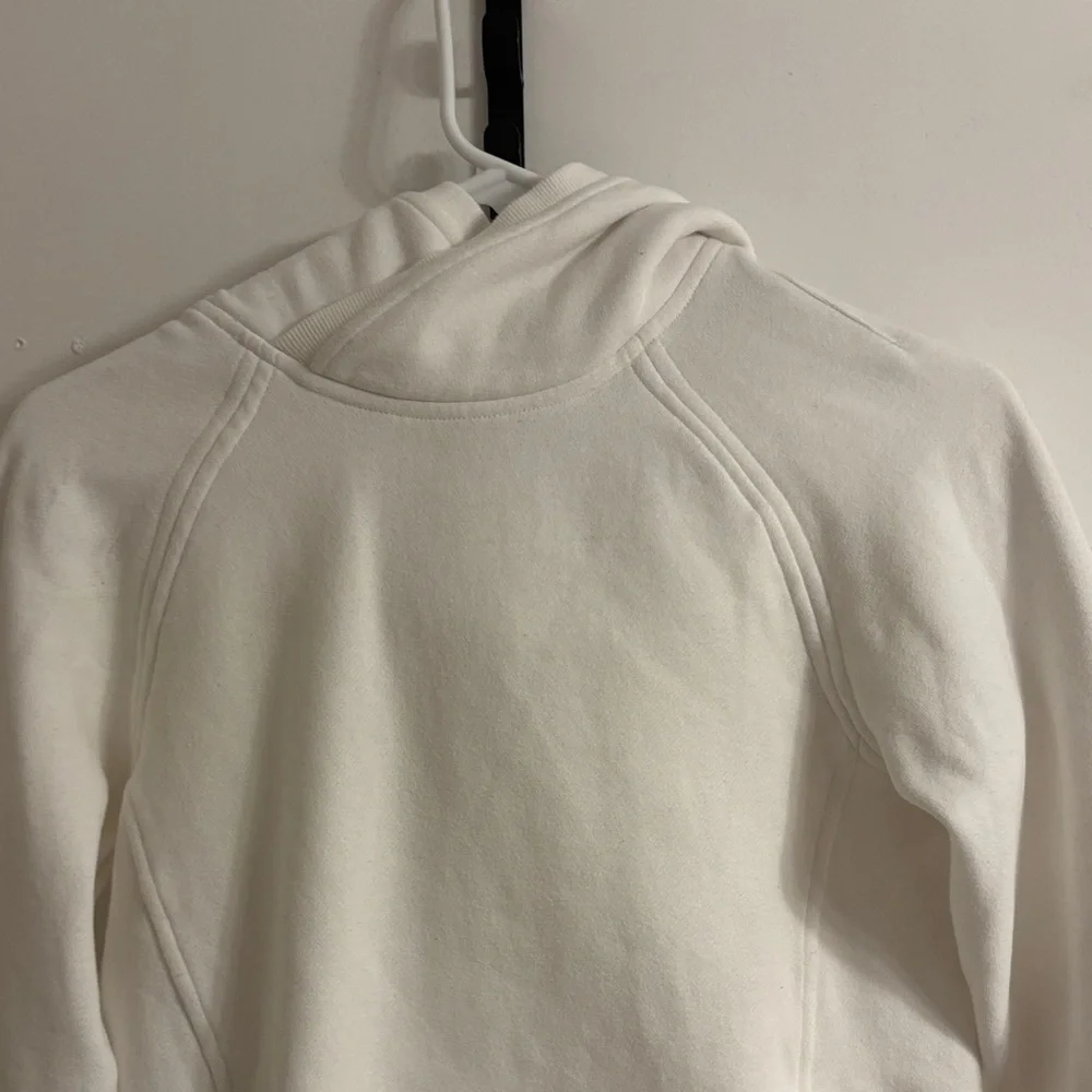 Lululemon Scuba White Pullover Hoodie Size 2